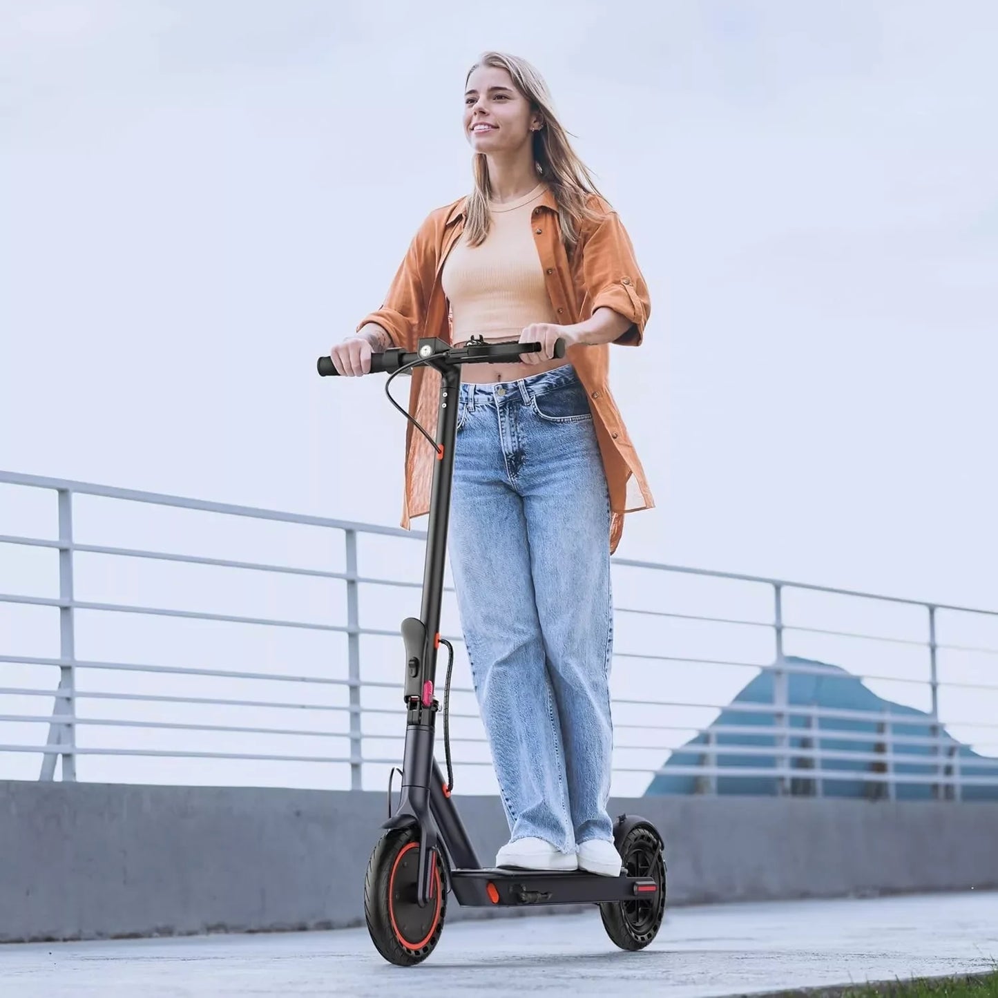 LP60 Electric Scooter 350W 19 MPH APP Control Foldable 8.5 36V 40-60km Range