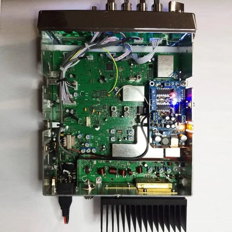 Stryker SR 955HP 10 Meter SSB Radio LED Lighting Audio